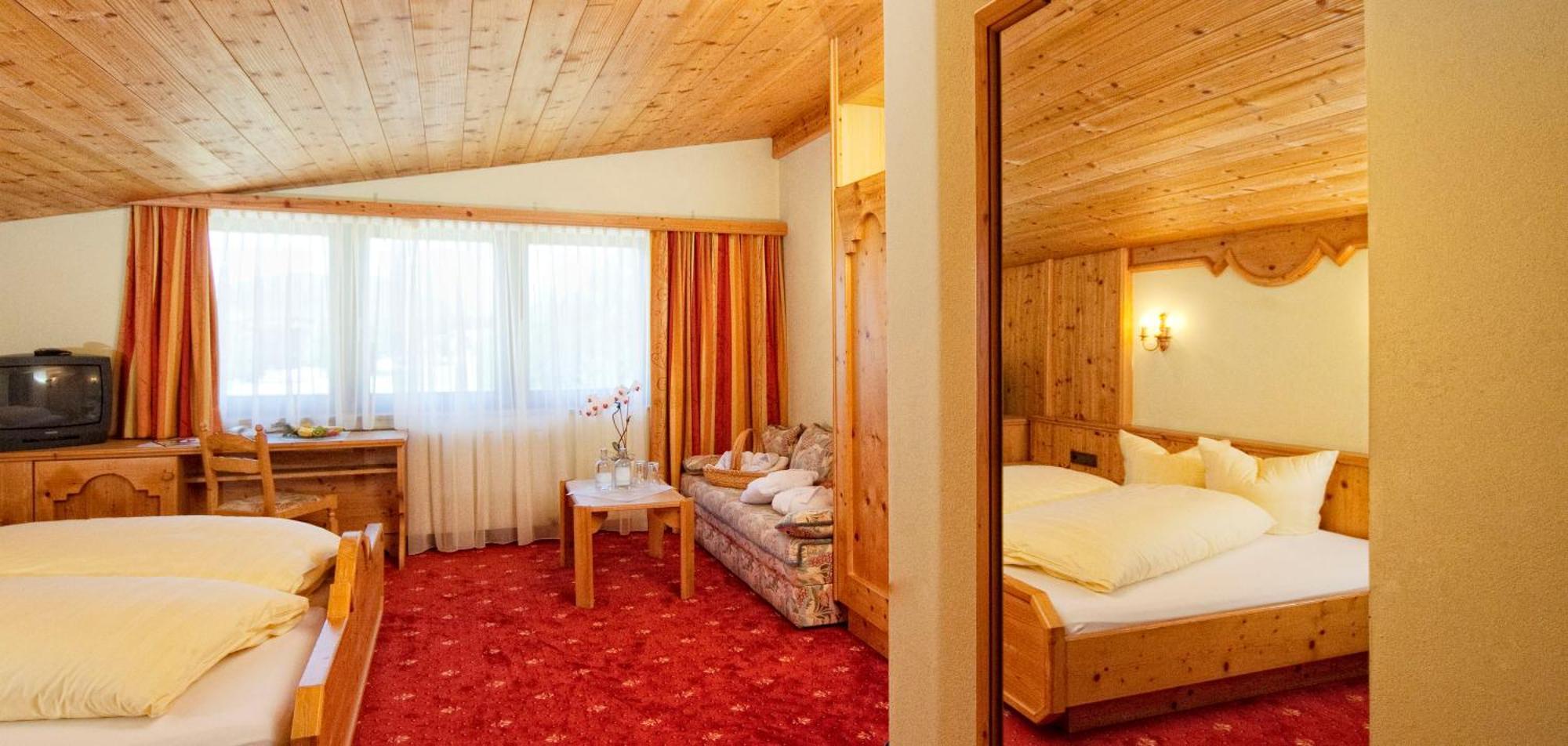 Hotel Hubertushof - Ihr Hotel Mit Herz Leutasch Extérieur photo